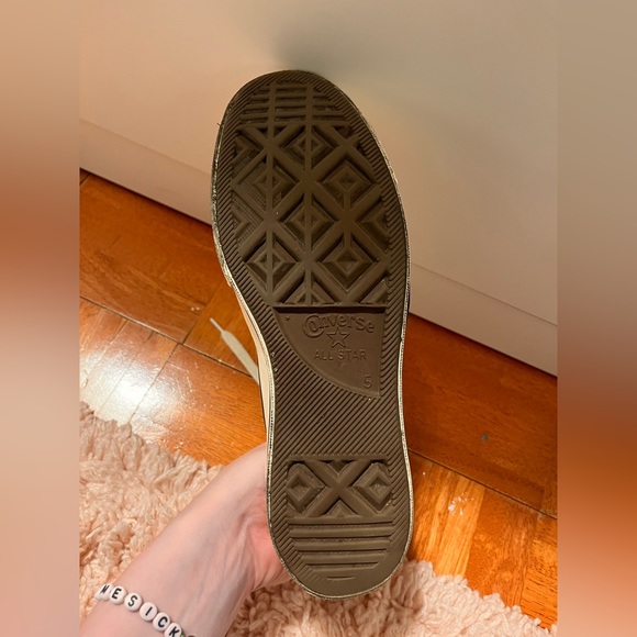 FINAL PRICE Limited Edition Chuck Taylor Converse Size 7 - Picture 4 of 5